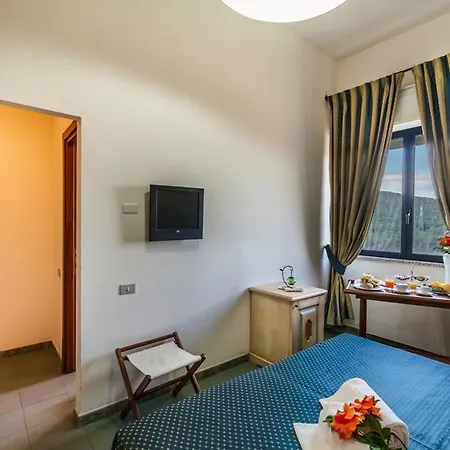 Limbara Hotel